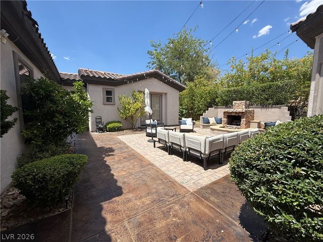 7 Canoa Hills Drive, Henderson, NV 89052