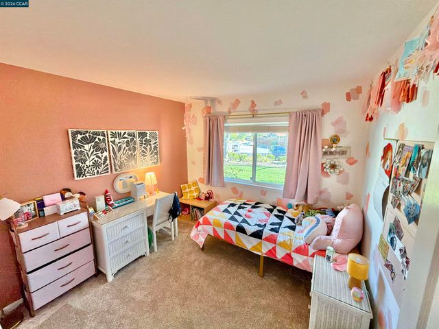 14 Bristol Ct, Pleasant Hill, CA 94523