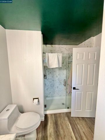 14 Bristol Ct, Pleasant Hill, CA 94523