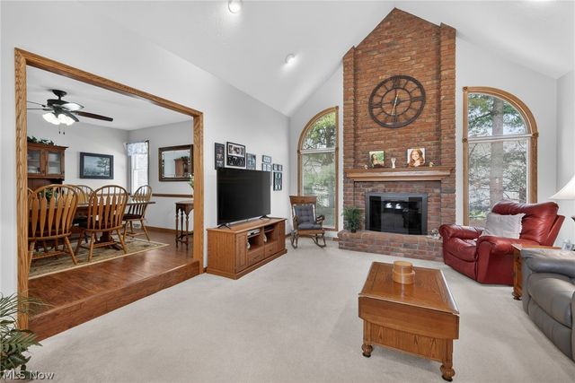 119 Barkwood Drive, Wadsworth, OH 44281