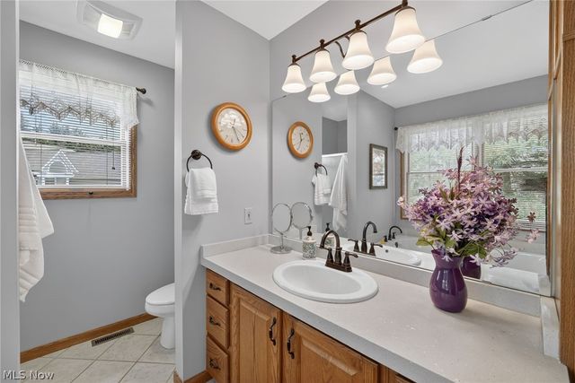 119 Barkwood Drive, Wadsworth, OH 44281