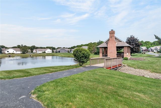 119 Barkwood Drive, Wadsworth, OH 44281