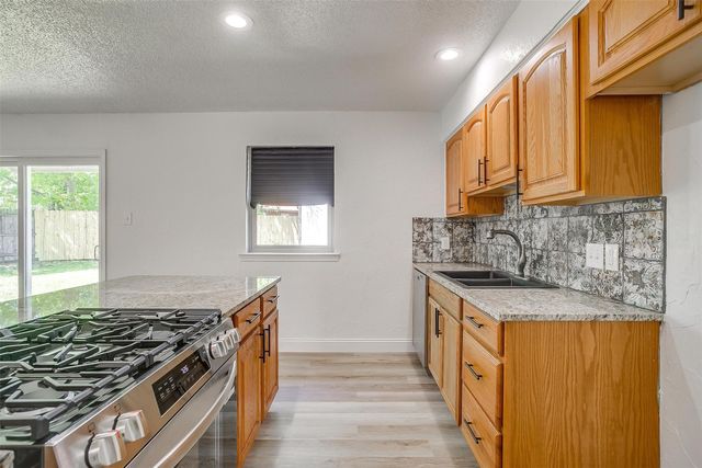 436 Nathan Street, Burleson, TX 76028