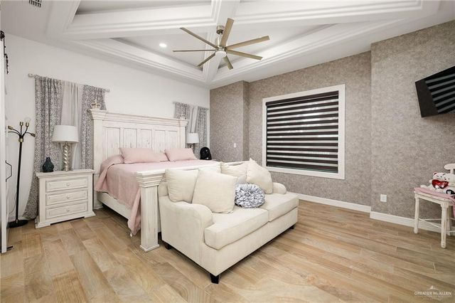 1320 S Cesar Chavez Road, Edinburg, TX 78542