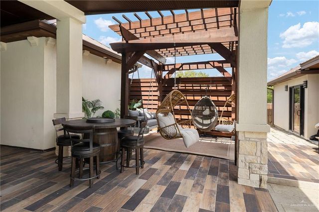 1320 S Cesar Chavez Road, Edinburg, TX 78542