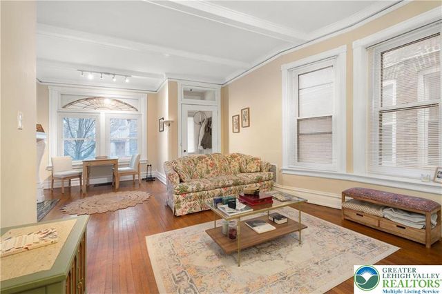 717 West Broad Street 1, Bethlehem City, PA 18018