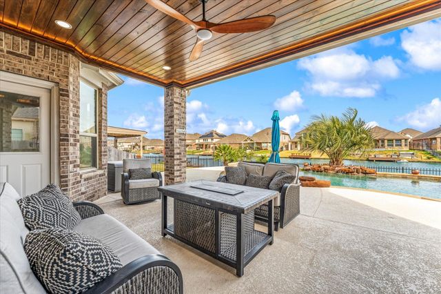 29450 Westhope Drive, Spring, TX 77386