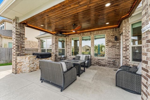 29450 Westhope Drive, Spring, TX 77386