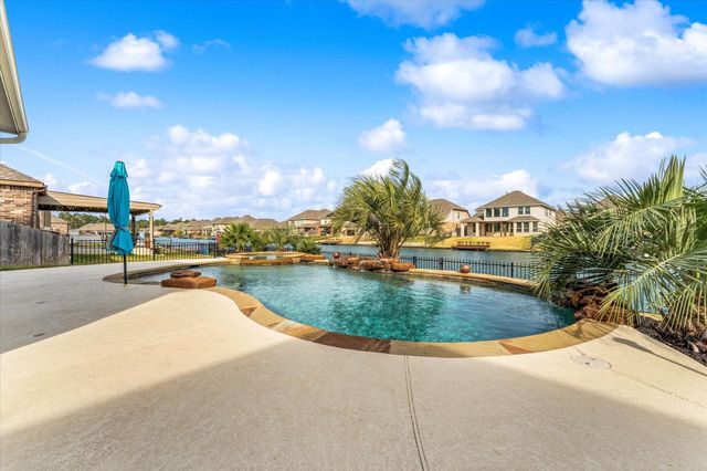 29450 Westhope Drive, Spring, TX 77386