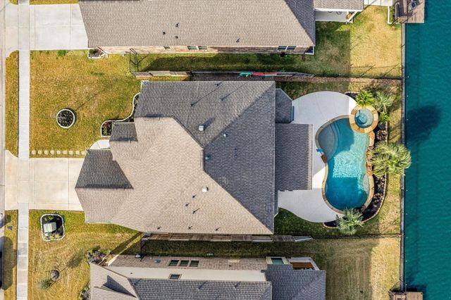 29450 Westhope Drive, Spring, TX 77386