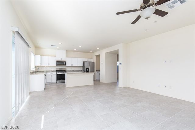 4489 Ginger Hills Avenue, Las Vegas, NV 89141