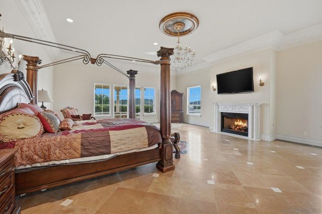 19319 Calle Juanito, Murrieta, CA 92562