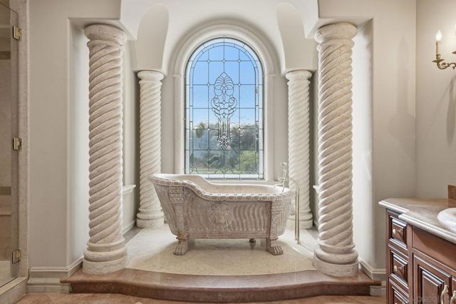 19319 Calle Juanito, Murrieta, CA 92562