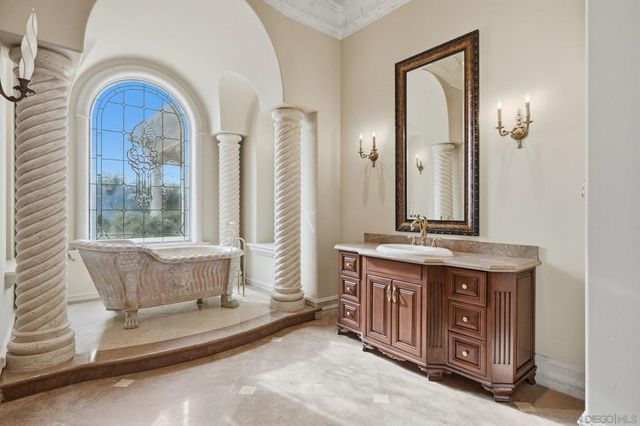 19319 Calle Juanito, Murrieta, CA 92562