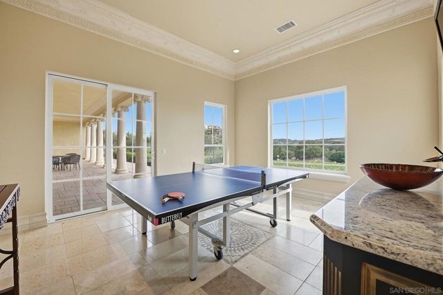 19319 Calle Juanito, Murrieta, CA 92562