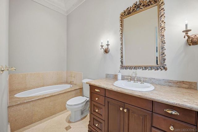 19319 Calle Juanito, Murrieta, CA 92562