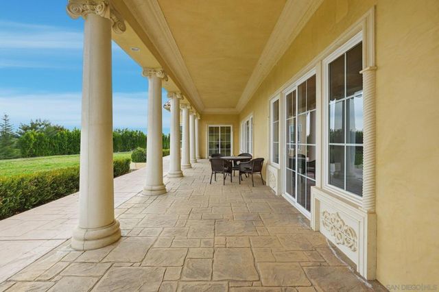 19319 Calle Juanito, Murrieta, CA 92562