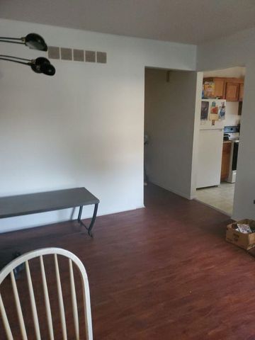 21835 Nevada Avenue, Eastpointe, MI 48021