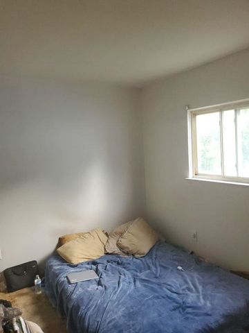 21835 Nevada Avenue, Eastpointe, MI 48021