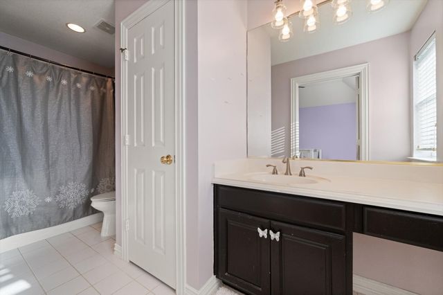 901 Walnut Falls Circle, Mansfield, TX 76063