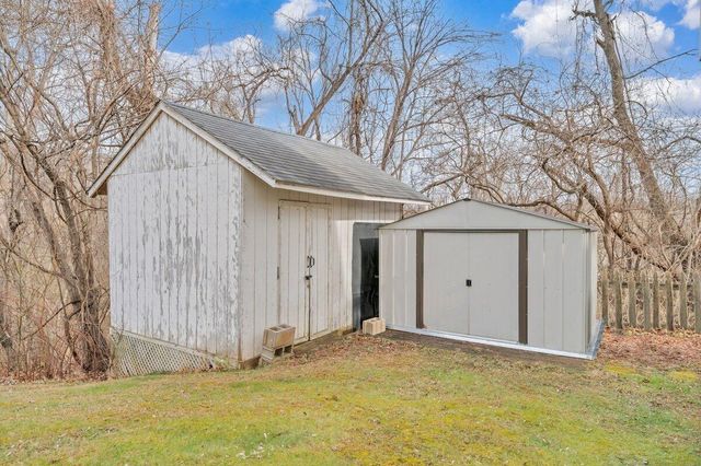 3 North Rome DR, Roanoke, VA 24019