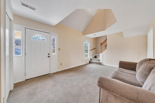 3 North Rome DR, Roanoke, VA 24019