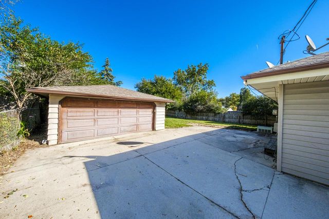 4214 W Portage STREET, Milwaukee, WI 53209