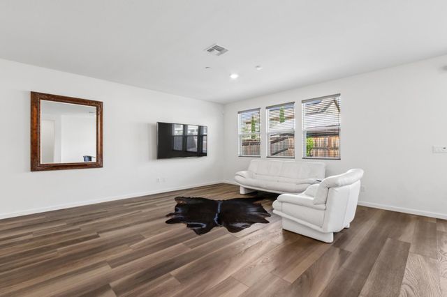 447 Vigo Ct, Lincoln, CA 95648