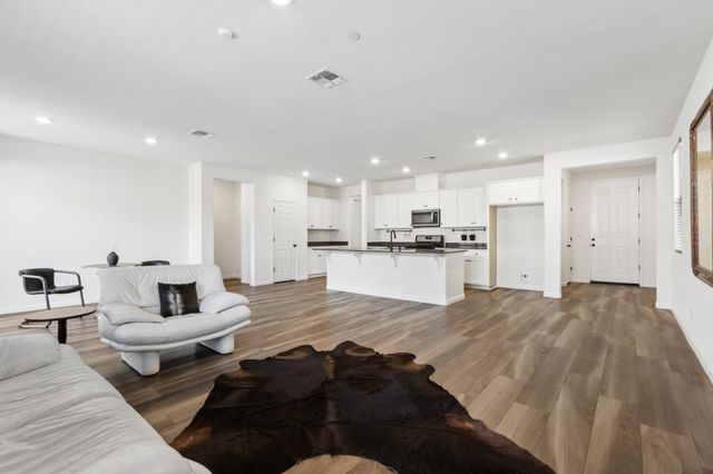 447 Vigo Ct, Lincoln, CA 95648