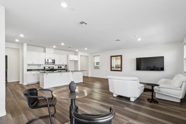 447 Vigo Ct, Lincoln, CA 95648