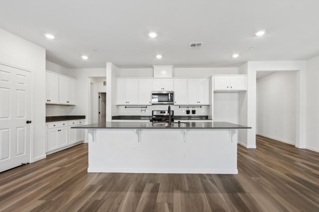 447 Vigo Ct, Lincoln, CA 95648