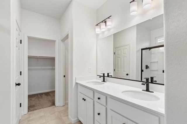 447 Vigo Ct, Lincoln, CA 95648