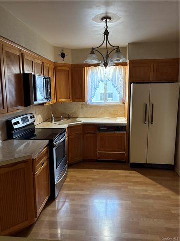 1304 Little Neck Avenue, North Bellmore, NY 11710