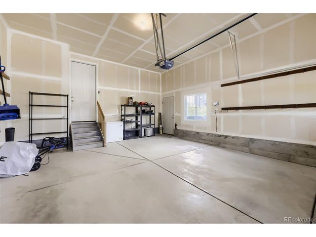 9629 Albion Ln, Thornton, CO 80229