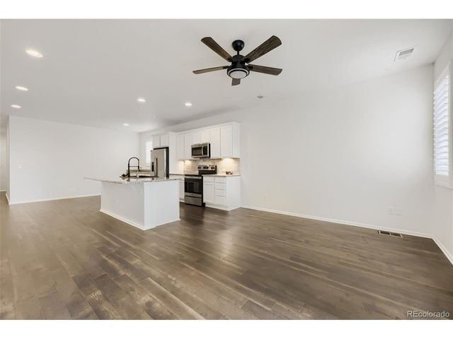 9629 Albion Ln, Thornton, CO 80229