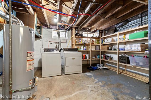 9140 Cloverlawn Street, Detroit, MI 48204