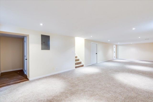 550 N Parallel Dr, Andover, KS 67002