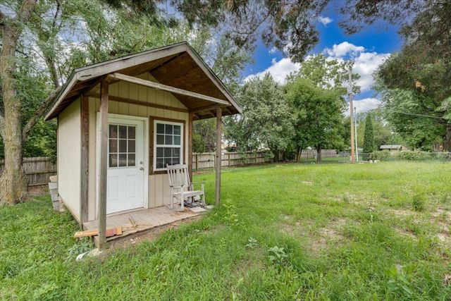 550 N Parallel Dr, Andover, KS 67002