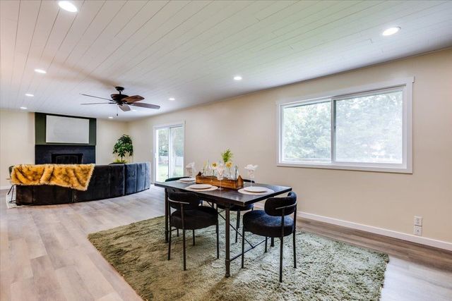 550 N Parallel Dr, Andover, KS 67002