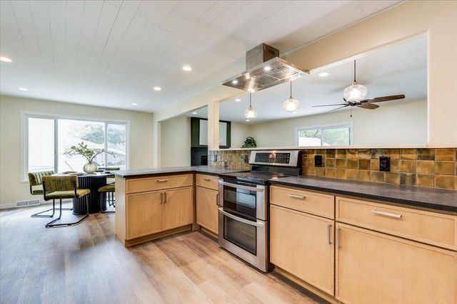 550 N Parallel Dr, Andover, KS 67002