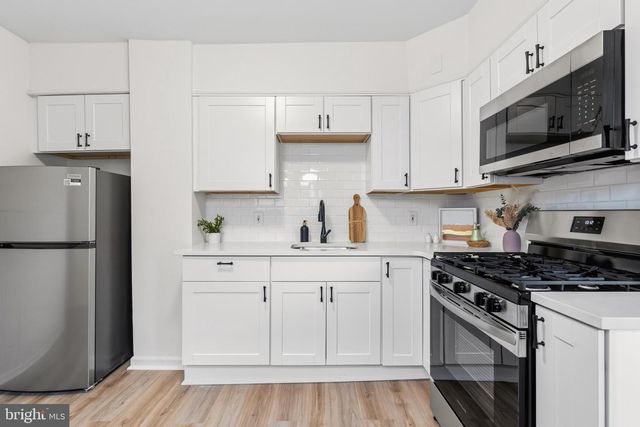 131 HOMECREST AVE, Ewing, NJ 08638