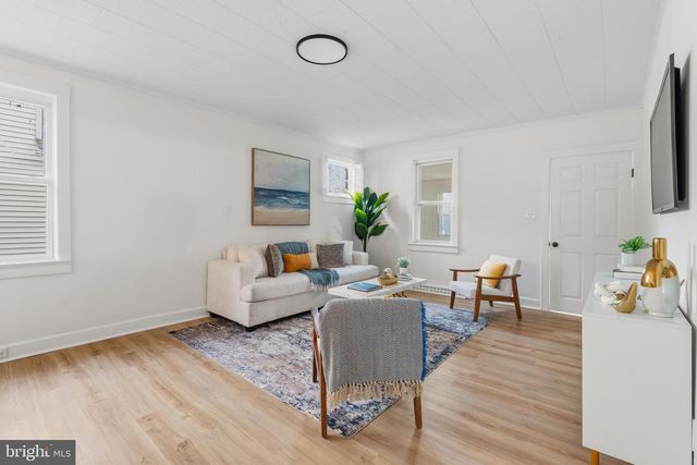 131 HOMECREST AVE, Ewing, NJ 08638