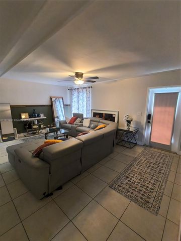 7809 NW 67th Ave 7809, Tamarac, FL 33321