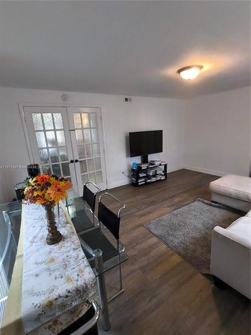 7809 NW 67th Ave 7809, Tamarac, FL 33321