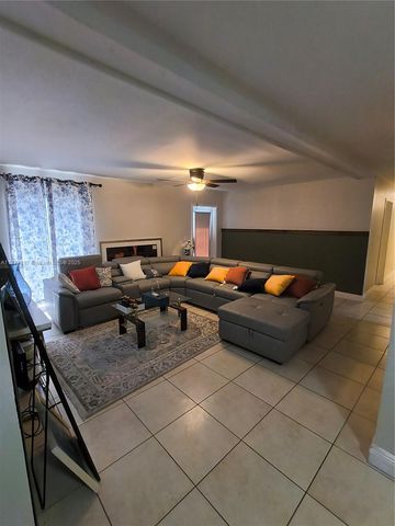 7809 NW 67th Ave 7809, Tamarac, FL 33321