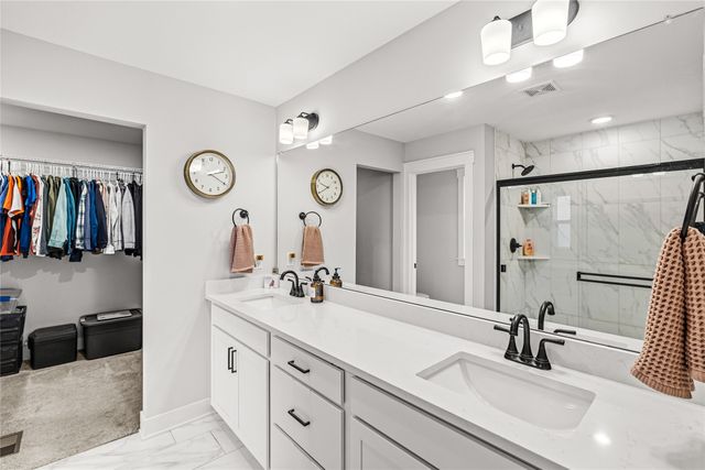 1548 Timberview Drive, Norwalk, IA 50211