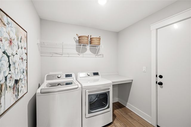 1548 Timberview Drive, Norwalk, IA 50211