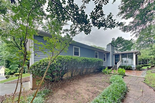 1625 Sonya Drive, Marietta, GA 30066