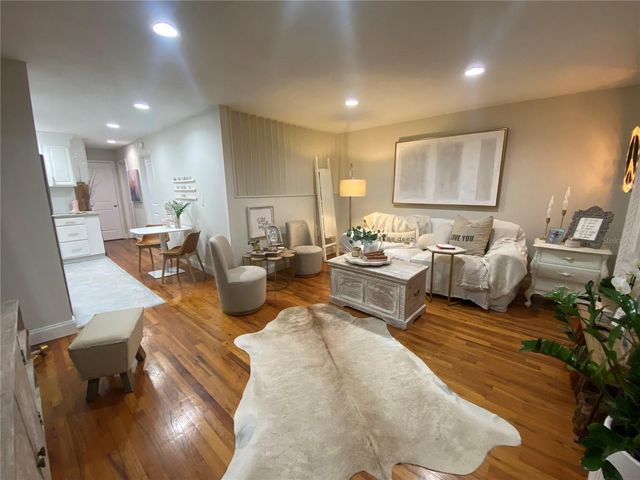 320 LAKEVIEW STREET 222, Orlando, FL 32804