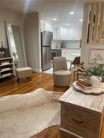 320 LAKEVIEW STREET 222, Orlando, FL 32804